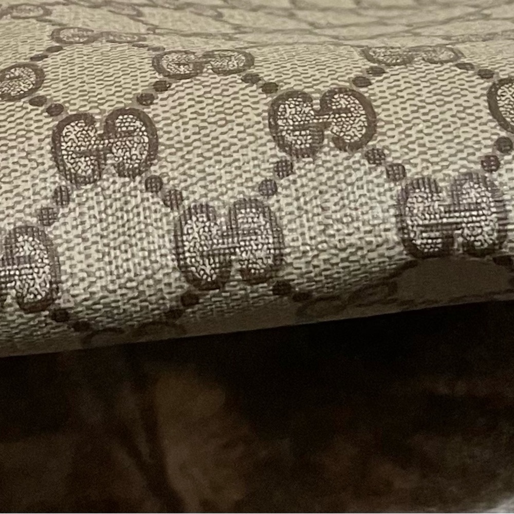Gucci Monogram Beige Drawstring Bag - Picture 5 of 9